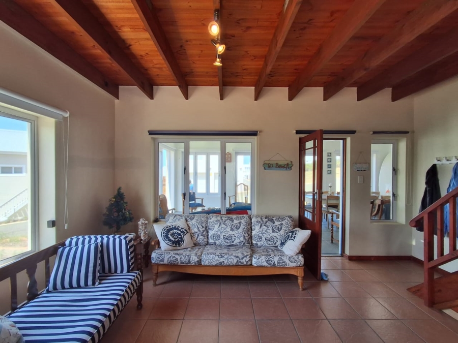 4 Bedroom Property for Sale in Stilbaai Wes Western Cape